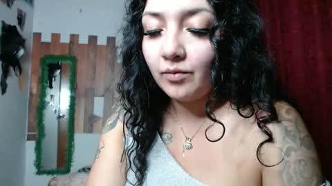 sexy lolas online show from February 4, 2:49 am