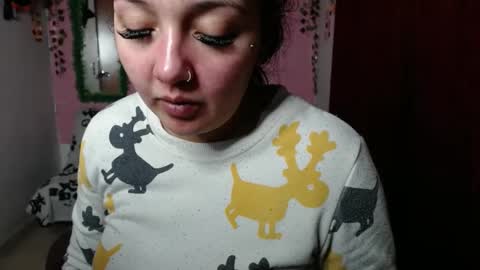 sexy lolas online show from March 9, 4:27 am