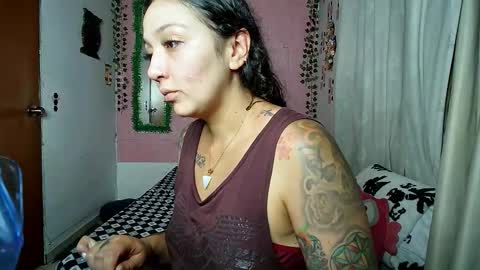 sexy lolas online show from September 15, 4:23 am