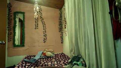 sexy lolas online show from November 23, 3:50 am