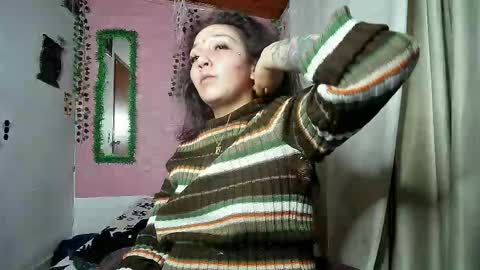 sexy lolas online show from January 16, 2:04 am