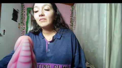 sexy lolas online show from February 23, 8:22 am