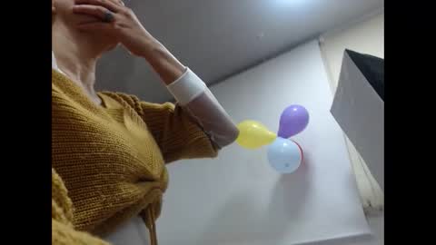 MARIPOSA online show from October 19, 12:06 pm