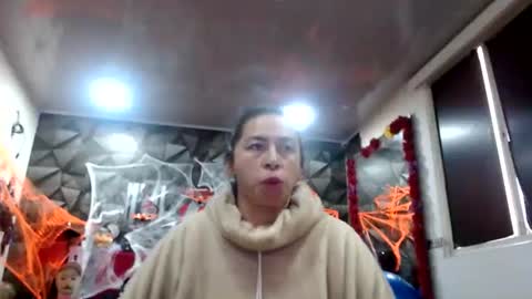 MARIPOSA online show from October 28, 12:19 pm