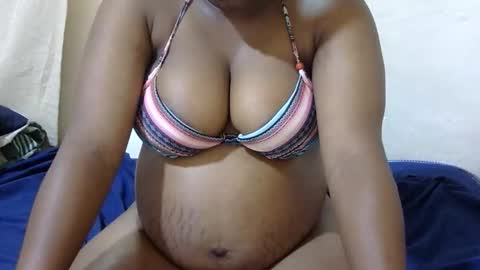 sexy_maya6 online show from December 19, 9:27 am