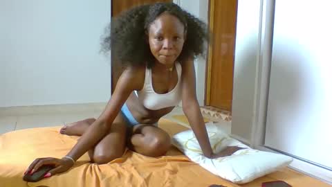 mimi online show from December 19, 10:22 am