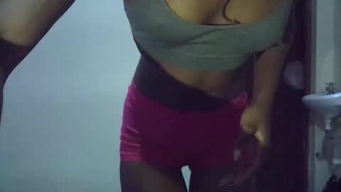 sexy_moh1 online show from April 19, 7:49 pm