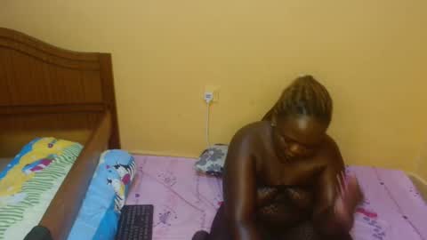 lina online show from January 12, 2:00 pm