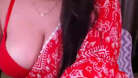 Snapshot of sexy_myra18 chatting on March 17, 4:50 am myra online show from March 17, 4:50 am