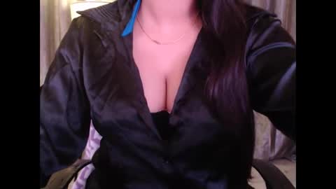 Snapshot of sexy_myra18 chatting on April 8, 4:56 am myra online show from April 8, 4:56 am