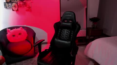 Snapshot of sexy_natty chatting on February 14, 8:48 pm sexy nattaly online show from February 14, 8:48 pm