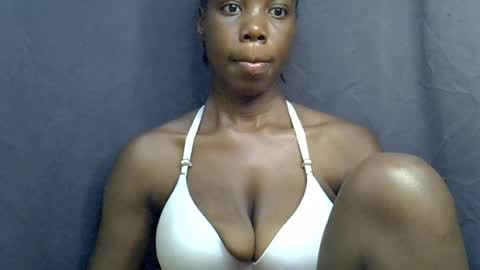 Snapshot of sexy_peach4 chatting on June 26, 11:09 pm sexy_peach4 online show from June 26, 11:09 pm
