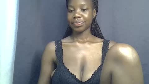 Snapshot of sexy_peach4 chatting on July 28, 9:36 pm sexy_peach4 online show from July 28, 9:36 pm