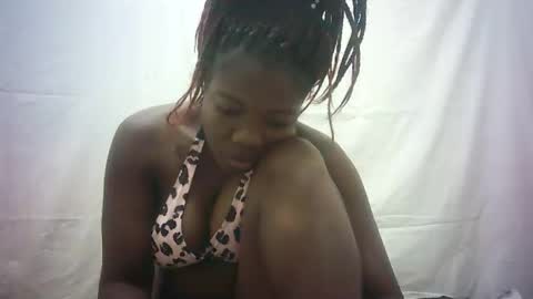 sexy_sandrah online show from March 12, 4:51 am