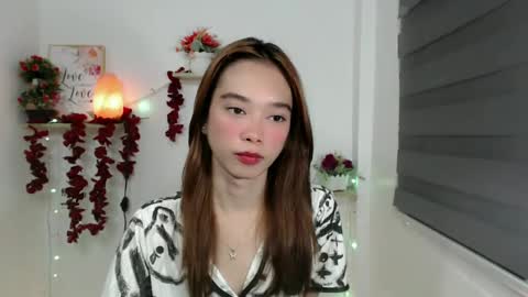   online show from February 11, 10:48 am