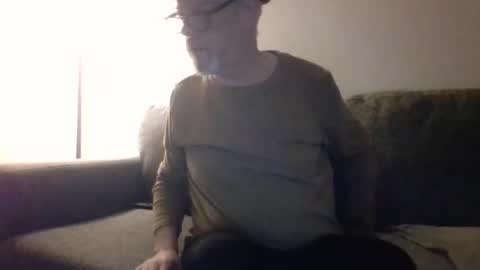 Daddy online show from March 11, 9:13 am