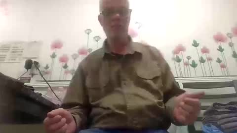 Daddy online show from October 18, 8:42 pm