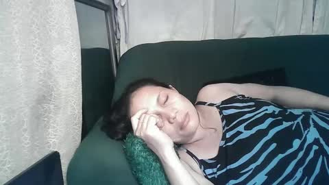 Snapshot of sexy_zapphire2024 chatting on December 10, 5:11 pm sexy_zapphire2024 online show from December 10, 5:11 pm