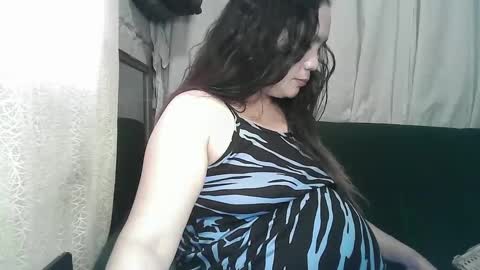 Snapshot of sexy_zapphire2024 chatting on December 16, 2:47 am sexy_zapphire2024 online show from December 16, 2:47 am