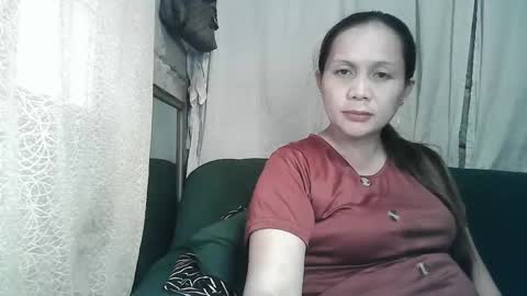 Snapshot of sexy_zapphire2024 chatting on December 19, 10:21 pm sexy_zapphire2024 online show from December 19, 10:21 pm