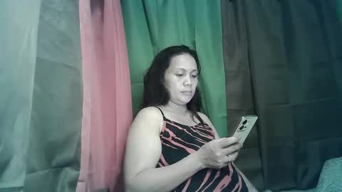 Snapshot of sexy_zapphire2024 chatting on January 3, 2:08 pm sexy_zapphire2024 online show from January 3, 2:08 pm