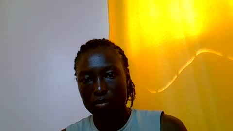 Snapshot of sexy_zola chatting on July 23, 10:02 am Im Zola online show from July 23, 10:02 am