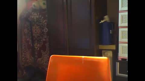 Snapshot of sexyangel1981 chatting on May 19, 12:55 pm Sexyangel1881 online show from May 19, 12:55 pm