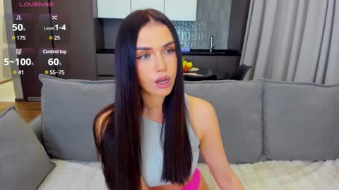 Lou online show from January 14, 8:59 pm