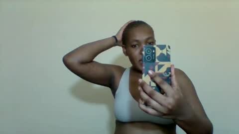 sexyapple2002 online show from March 4, 3:18 pm