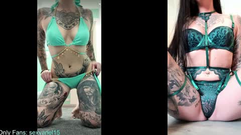 SexyAriel15 online show from December 3, 11:13 pm