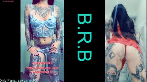 Snapshot of sexyariel15 chatting on July 21, 2:52 pm SexyAriel15 online show from July 21, 2:52 pm