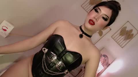 Lexie online show from February 9, 8:11 am