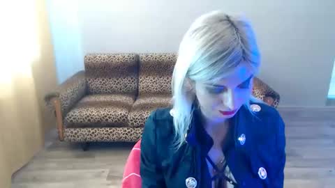 sexybeatriice online show from February 18, 12:17 pm