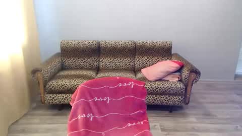 sexybeatriice online show from December 14, 7:25 am