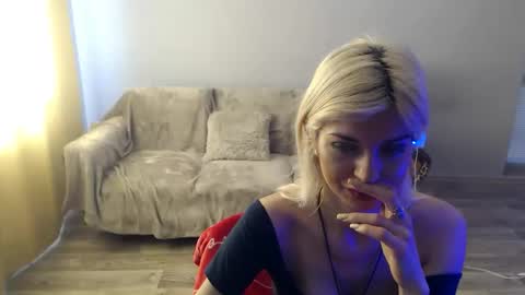 sexybeatriice online show from May 21, 6:31 am