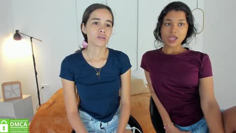 Snapshot of sexychanell_18 chatting on December 22, 1:00 pm chanell and yina online show from December 22, 1:00 pm