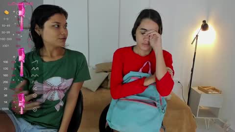Snapshot of sexychanell_18 chatting on December 30, 12:42 pm chanell and yina online show from December 30, 12:42 pm