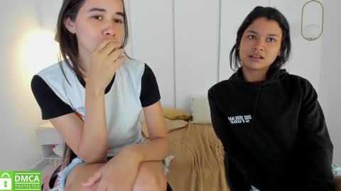Snapshot of sexychanell_18 chatting on February 3, 3:38 pm chanell and yina online show from February 3, 3:38 pm