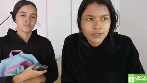 Snapshot of sexychanell_18 chatting on September 26, 1:04 pm chanell and yina online show from September 26, 1:04 pm