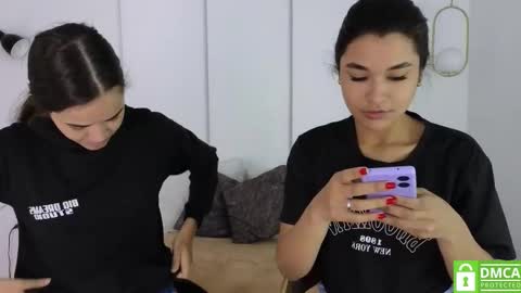 chanell and yina online show from November 3, 1:12 pm