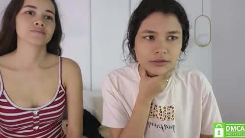 chanell and yina online show from November 10, 1:21 pm