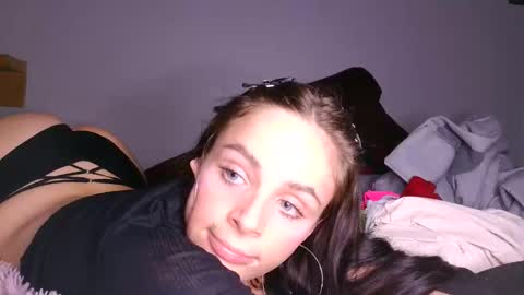 Snapshot of sexychas28 chatting on April 16, 2:12 am Chasity online show from April 16, 2:12 am