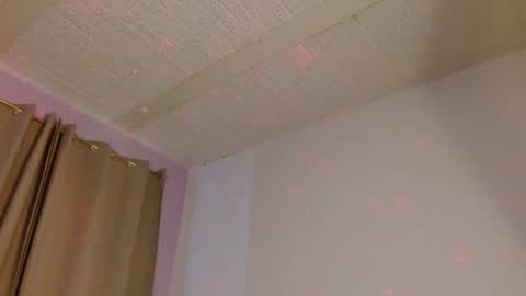 Eva online show from April 25, 6:05 pm