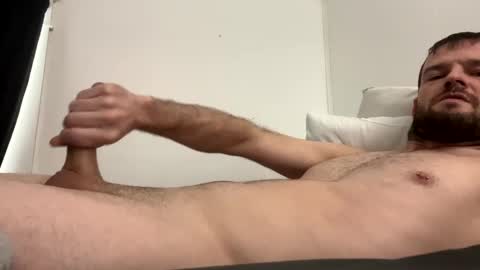 Snapshot of sexycouple42077 chatting on January 4, 4:22 pm sexycouple42077 online show from January 4, 4:22 pm