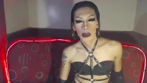 Devine online show from March 7, 5:32 pm