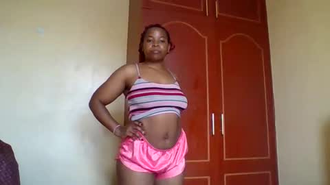 sexydivaslut_2 online show from June 6, 8:52 am