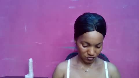 sexydoll32 online show from April 12, 11:10 pm