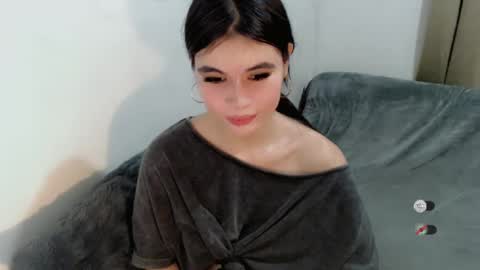 sexydollfox online show from November 17, 8:09 am