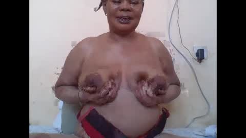 EMILY online show from December 15, 7:01 am