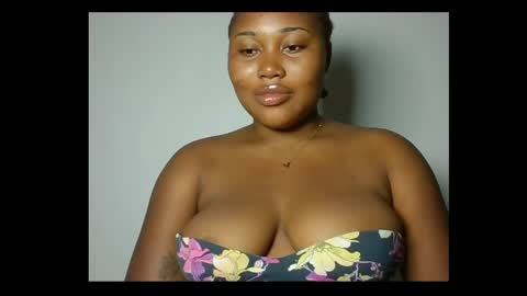 Zanele online show from April 20, 8:21 pm